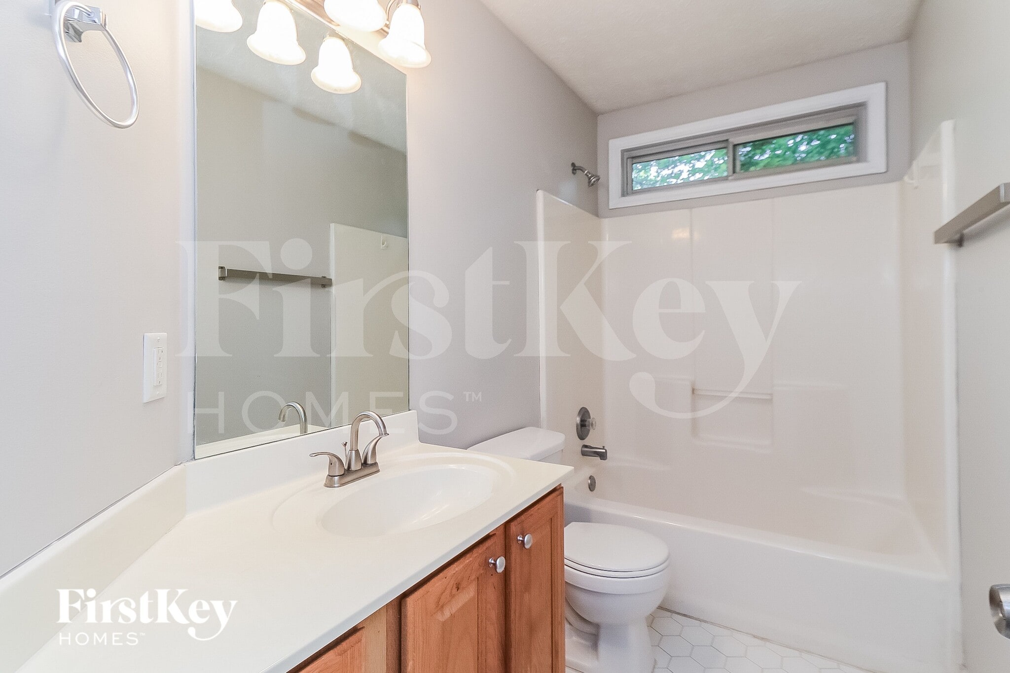 Building Photo - 115 Weatherstone Dr