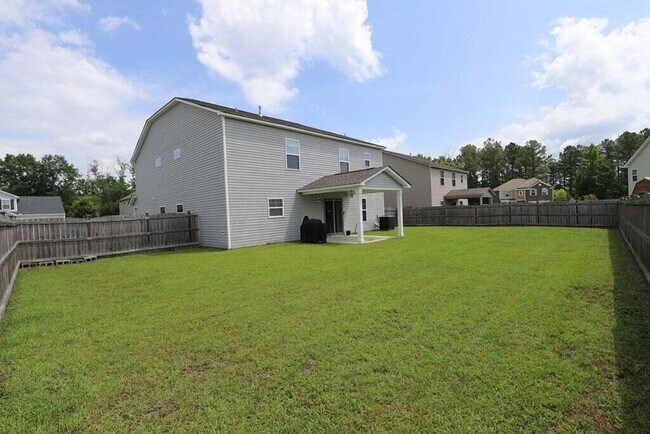 Building Photo - 3830 Moseley Dr