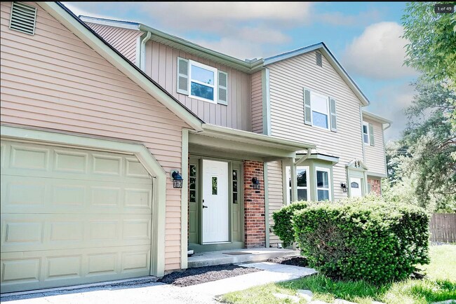 Building Photo - 1560 Waterstone Ct