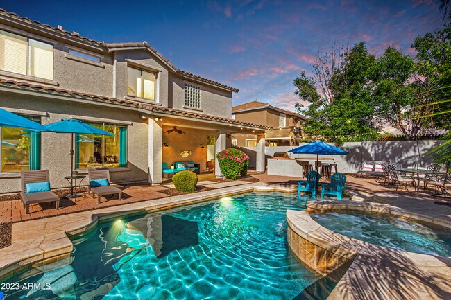 Building Photo - 4371 E Turnberry Ct