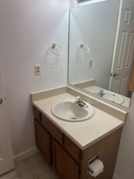 Building Photo - 3443 Riva Ridge Dr