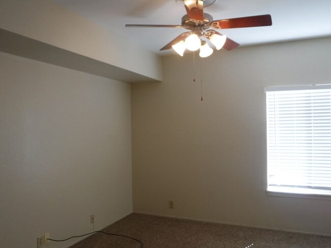 Building Photo - RidgeCrest Condominiums