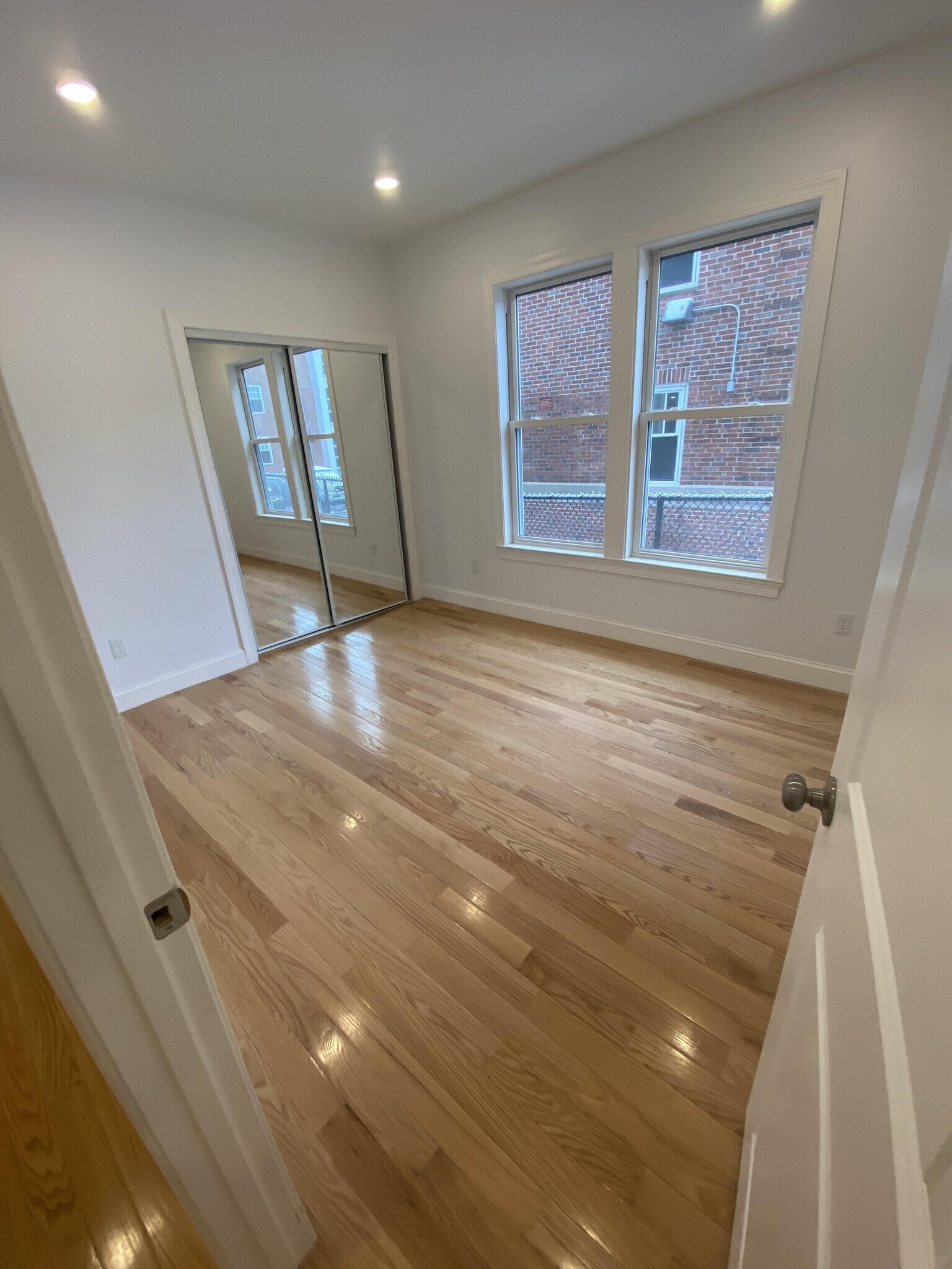 Building Photo - 145 Prospect St