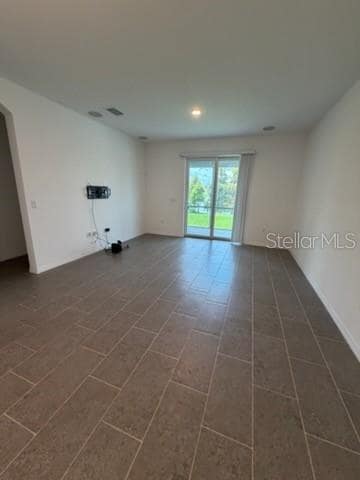 Building Photo - 6576 Great Bear Dr
