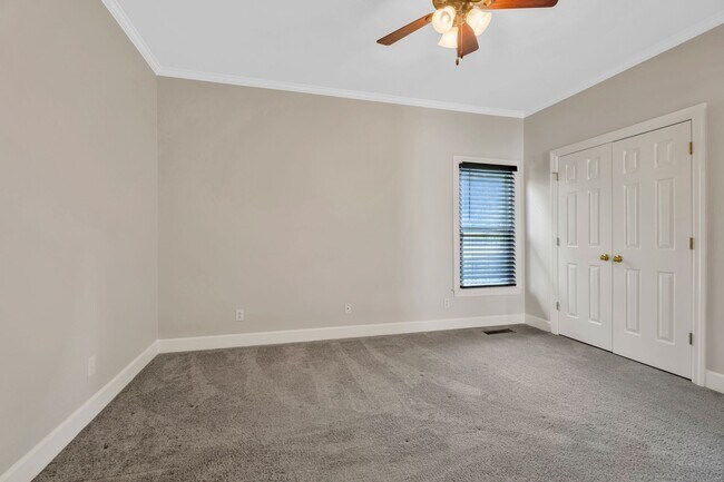 Building Photo - 375 Natchez Trace Ct