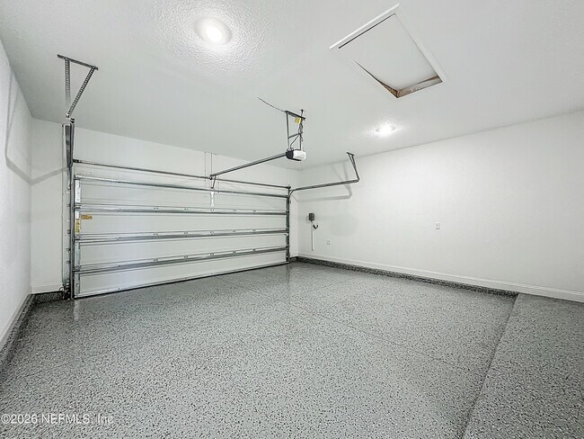 Building Photo - 133 Otsego Ln