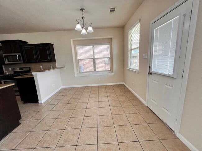 Building Photo - 19687 Little Pine Ln