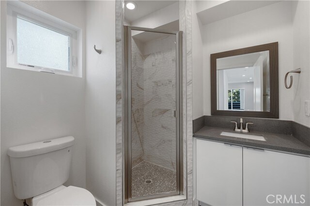 Building Photo - 2727 S La Brea Ave