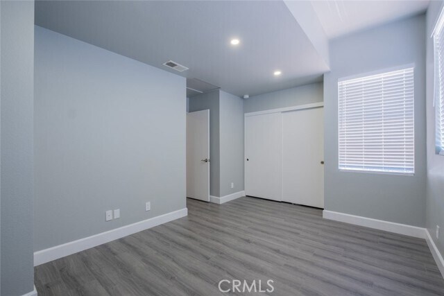 Building Photo - 2052 Chenault Pl