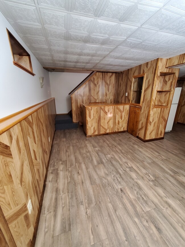 Building Photo - 403 Cypress Rd