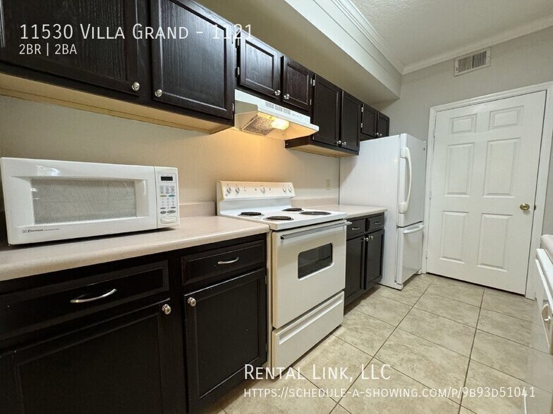 Building Photo - 11530 Villa Grand