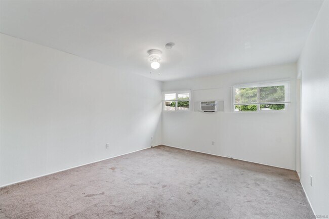 Building Photo - 6734 Barnhurst Dr