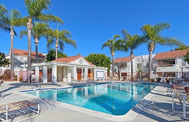 Building Photo - 13316 Caminito Ciera