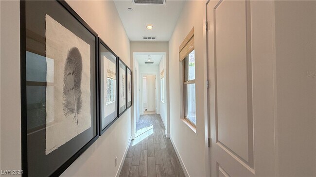 Building Photo - 6208 Petroglyph Ave