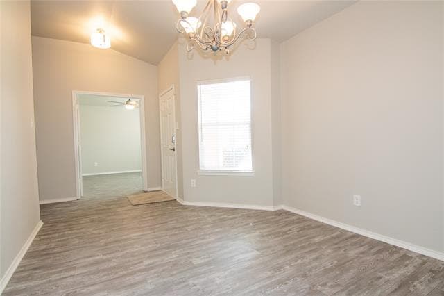 Building Photo - 2645 Elderberry Ln