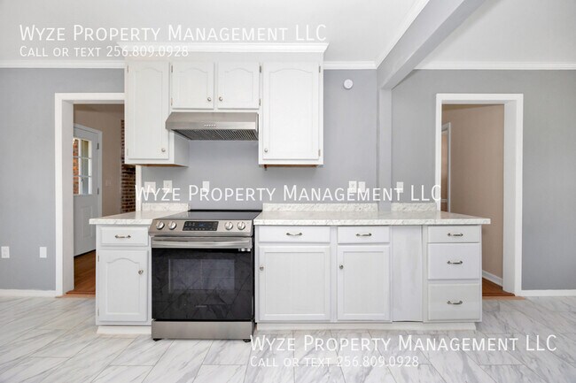 Building Photo - 118 Sweetwater Dr