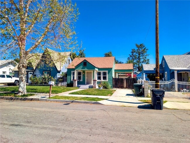 Building Photo - 2731 N Pershing Ave