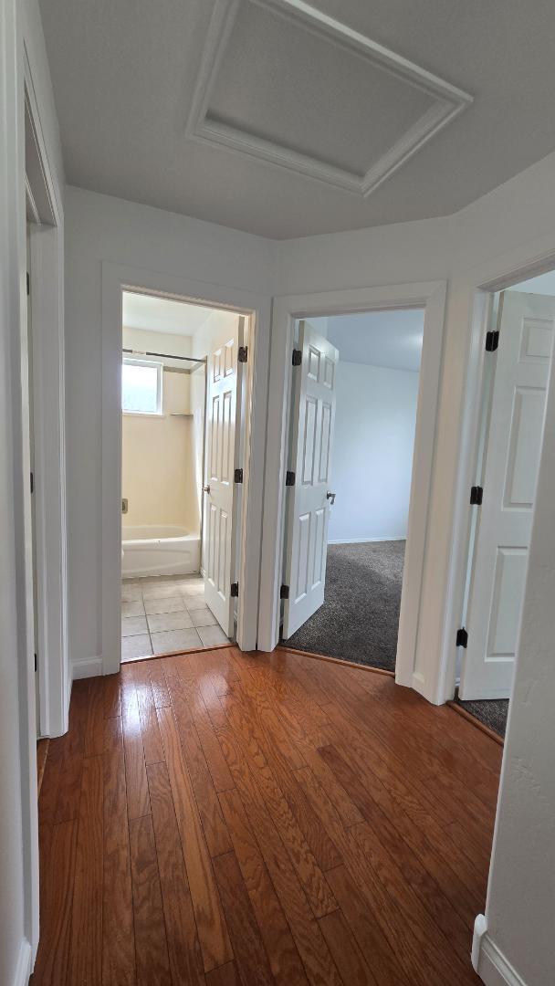 Building Photo - 6911 Hunter Dawn Way