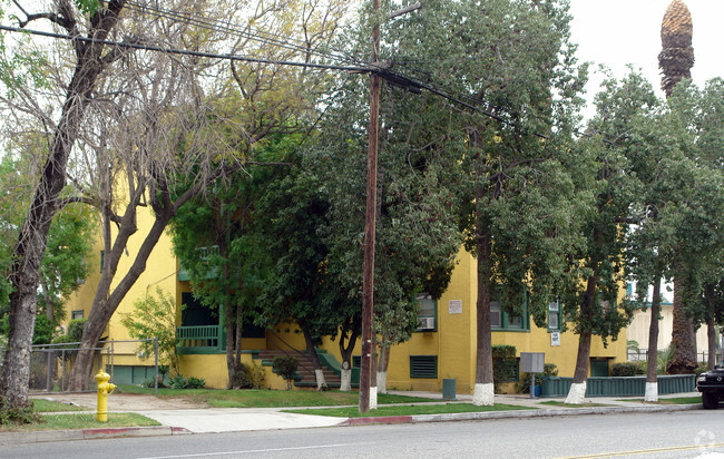 Primary Photo - 133 N I St