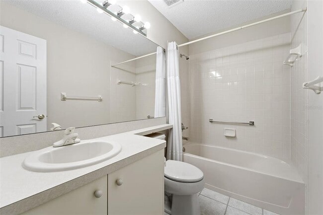 Building Photo - 1031 Almondwood Dr