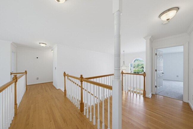 Building Photo - 2912 Oak Bridge Dr