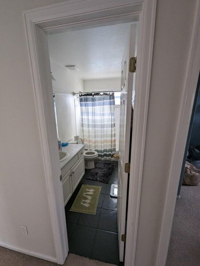 Building Photo - Single Family Home Located in Desirable Ro...
