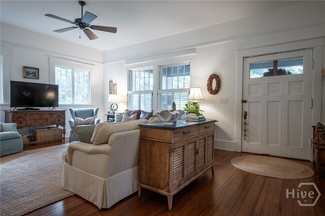 Building Photo - 290 Milledge Cir