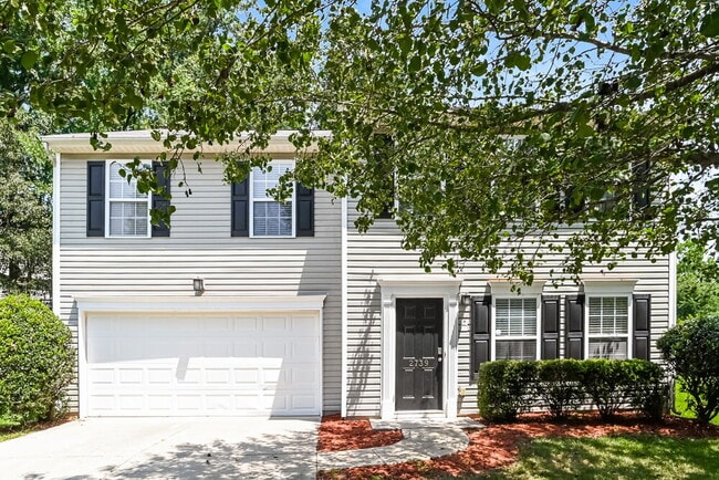 Building Photo - 2739 Highland Park Dr