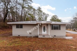 Building Photo - 19 Diamond Dr