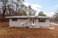 Building Photo - 19 Diamond Dr