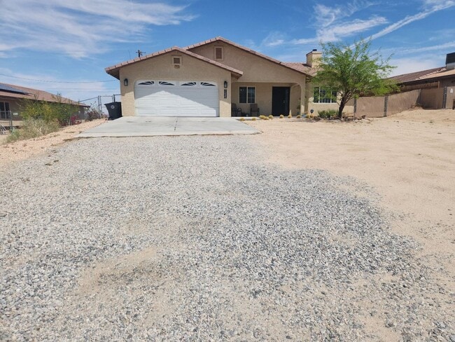Primary Photo - ****Move In Special**** $300 off 1st Month...