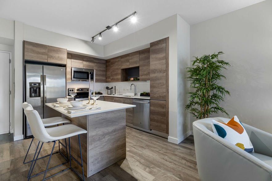 Building Photo - Bella Vista Apartments