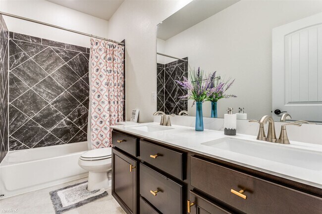 Building Photo - 3 br, 2.5 bath House - 219 Espresso Drive