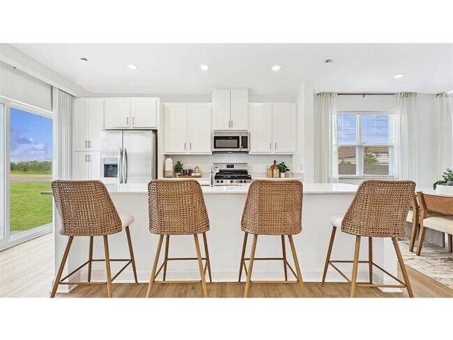 Building Photo - 2187 Tyrone Dr