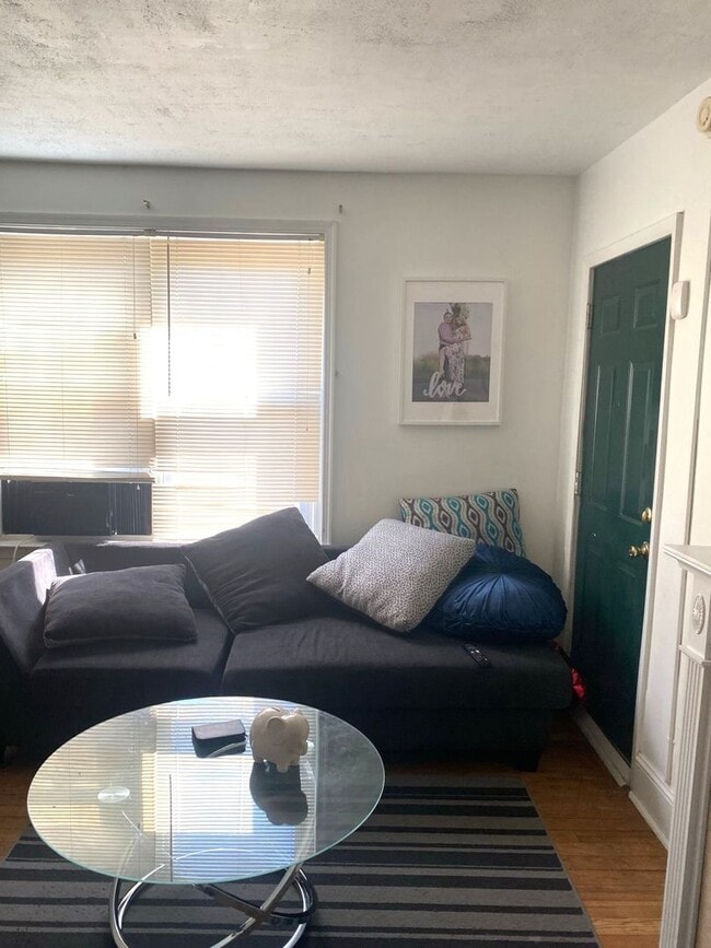 Building Photo - 5817 Keystone St