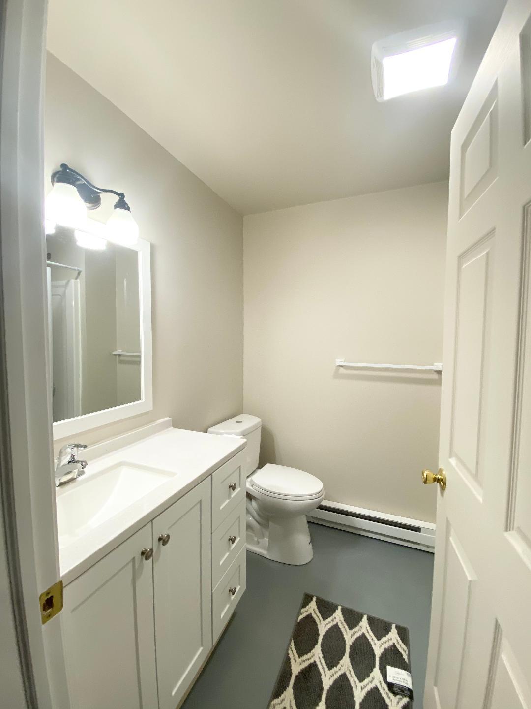 1 of the 3 bathrooms - 954 Ash St