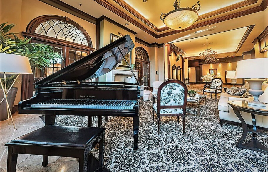 Building Photo - 3334 Peachtree Rd NE