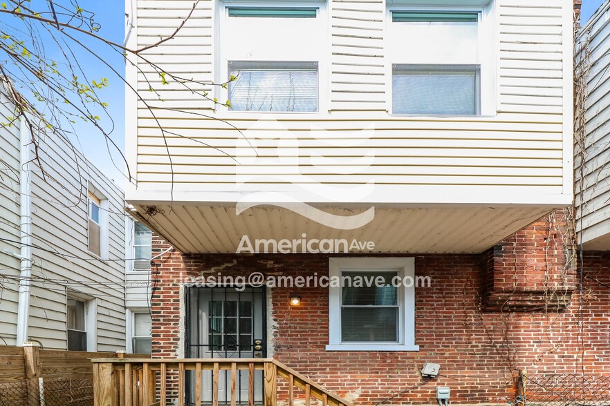 Building Photo - 6126 Wheeler St