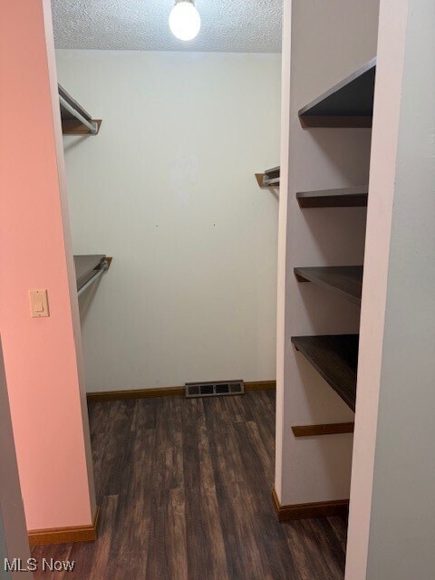 Building Photo - 8297 Quail Point Ln