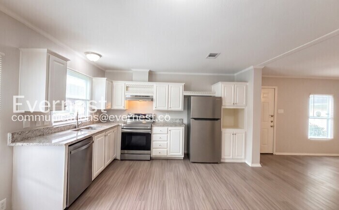 Building Photo - 11711 Greenglen Dr