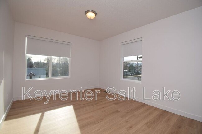 Building Photo - 4479 S 500 E