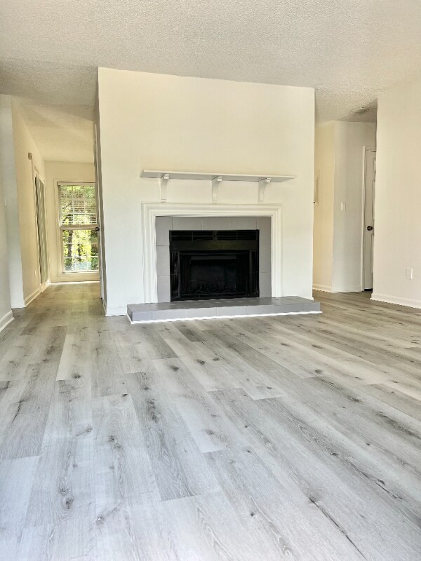 Building Photo - 1166 Booth Rd