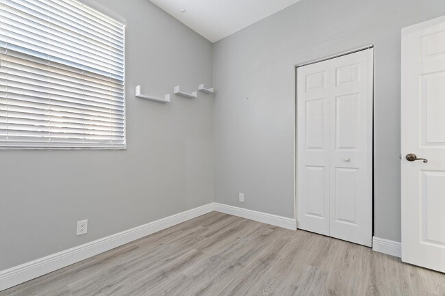 Building Photo - 113 Lighthouse Cir