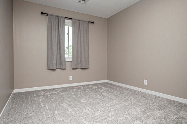 Building Photo - Please View 3D Virtual Walk-Through Before...