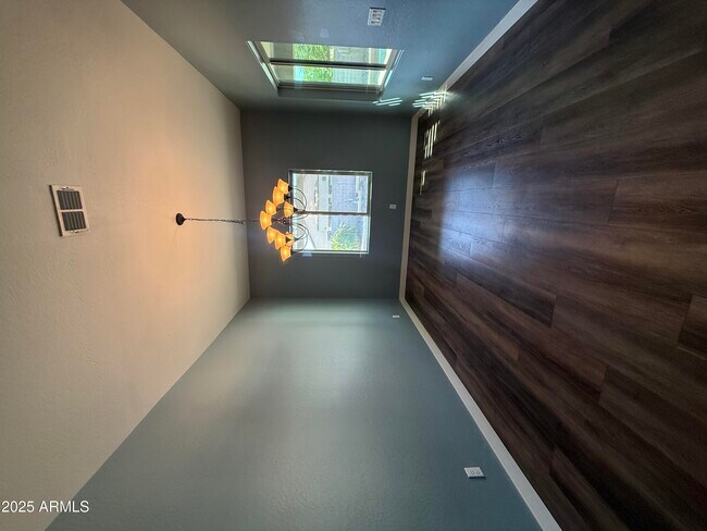 Building Photo - 3123 W Melody Dr