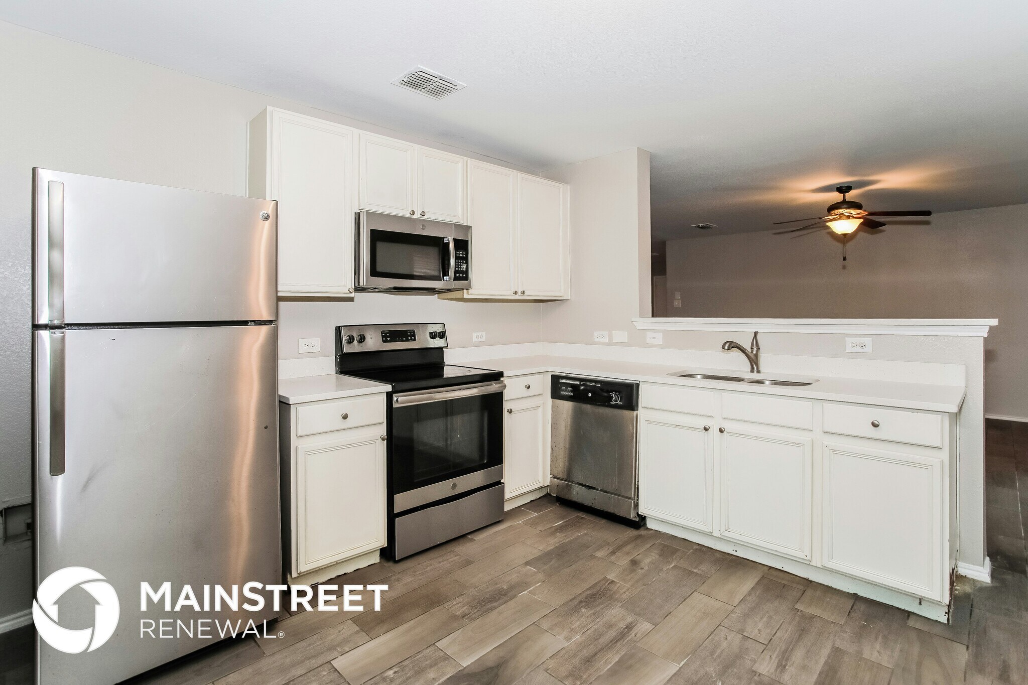 Building Photo - 1111 Antoinette Dr