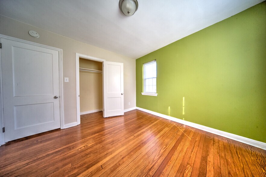 Guestroom 3 - 1604 Clearview Rd