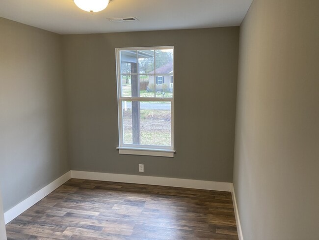 Building Photo - 234 Santa Monica Blvd