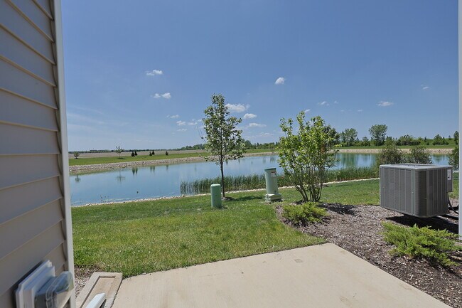 Building Photo - 2287 Ryegrass Ln
