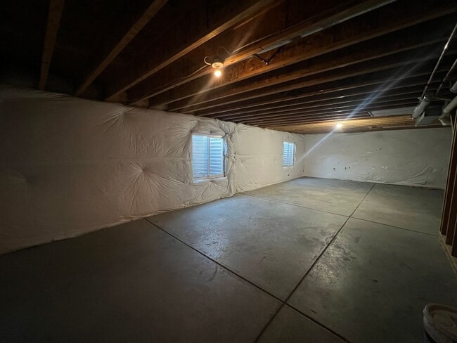 Building Photo - Fantastic 3 bedroom home available in Claremont Ranch!